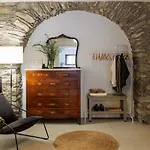 Paroi Apartment *