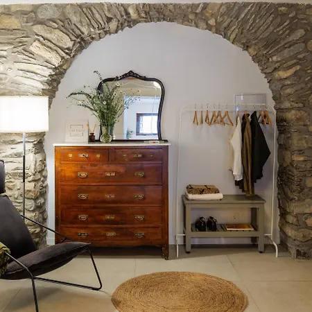 Paroi Apartament *